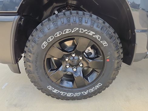 New 2026 RAM 1500 Warlock AWD/4WD image 14