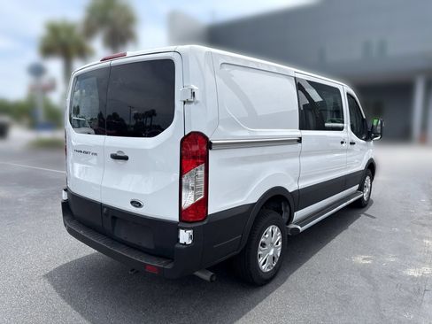 Used 2024 Ford Transit 250 Low Roof w/ Exterior Upgrade Package RWD image 4