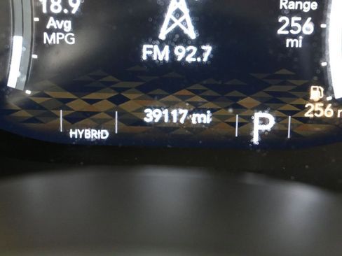 Used 2023 Jeep Wrangler Unlimited Sahara image 31