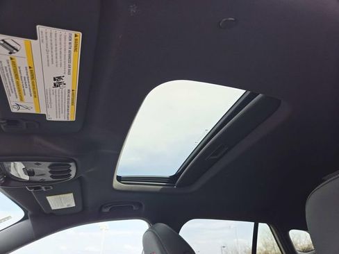 New 2026 Chevrolet Trax RS w/ Sunroof Package FWD image 6