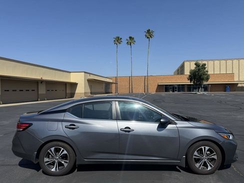 Used 2022 Nissan Sentra SV w/ Trunk Package FWD image 8