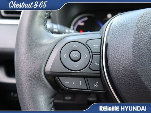 Used 2025 Toyota RAV4 XLE Premium w/ Weather Package AWD/4WD image 27