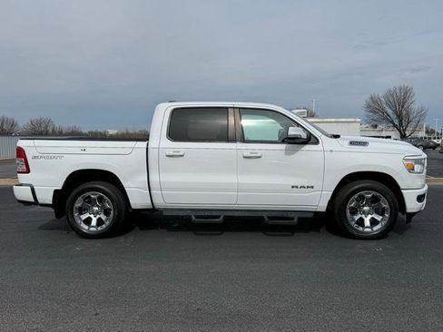 Used 2021 RAM 1500 Big Horn image 12