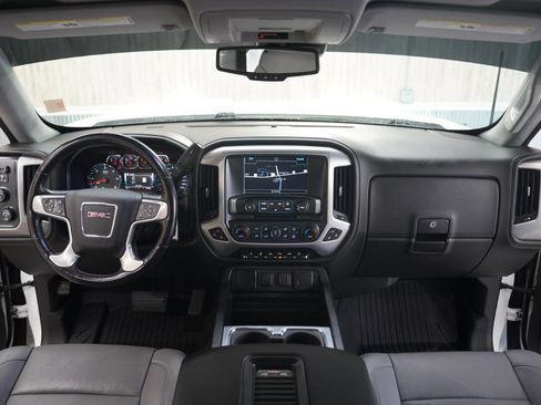 Used 2018 GMC Sierra 1500 SLT AWD/4WD image 17