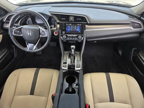 Used 2021 Honda Civic EX image 9