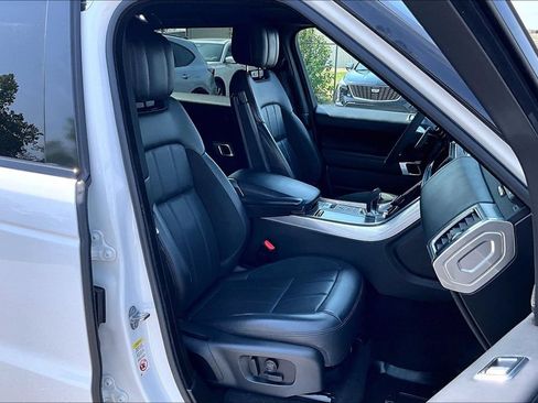 Used 2022 Land Rover Range Rover Sport HST AWD/4WD image 9