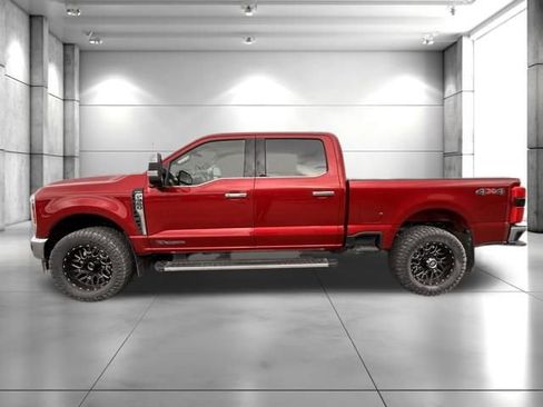 Used 2025 Ford F350 Lariat image 4