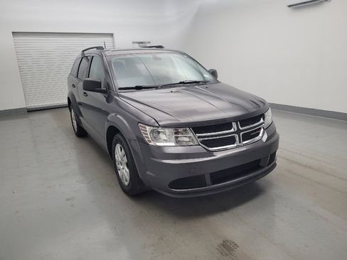 Used 2020 Dodge Journey SE FWD image 13