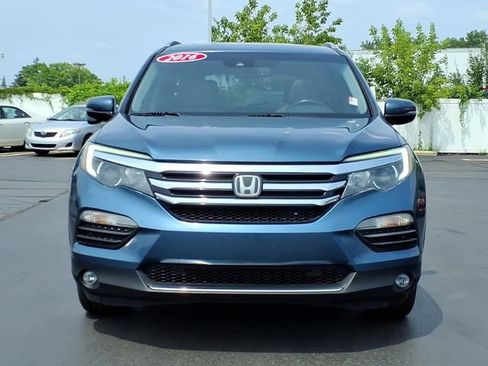 Used 2016 Honda Pilot Touring image 2