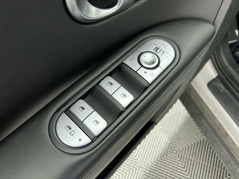 Used 2023 Hyundai Ioniq 5 SEL AWD/4WD image 14