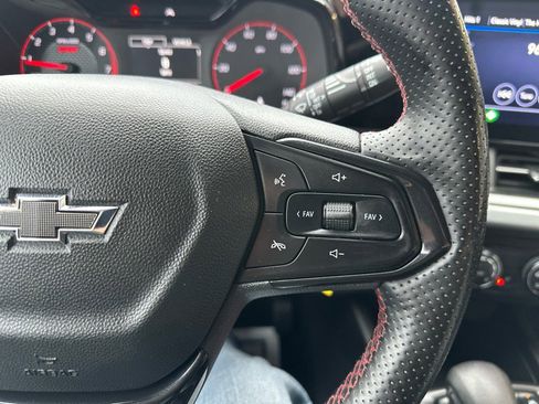 Used 2024 Chevrolet Trax RS image 19