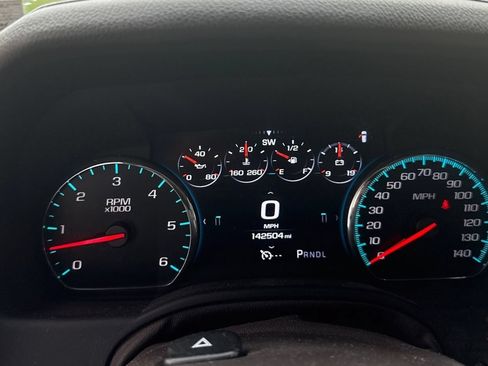 Used 2017 GMC Yukon XL Denali w/ Open Road Package AWD/4WD image 7
