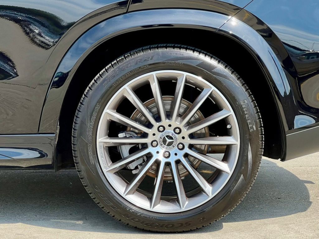 Certified 2024 Mercedes-Benz GLE 450 4MATIC image 12