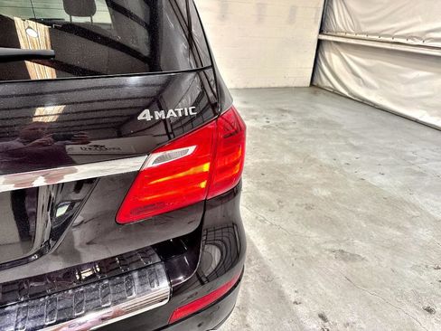 Used 2016 Mercedes-Benz GL 450 4MATIC image 74