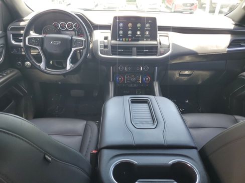 Used 2021 Chevrolet Tahoe Z71 w/ Rear Media and Nav Package AWD/4WD image 17