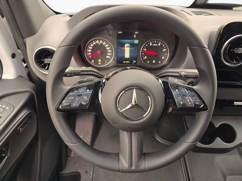 New 2026 Mercedes-Benz Sprinter 2500 image 24
