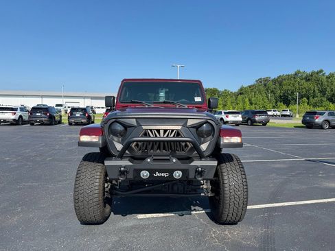 Used 2022 Jeep Gladiator Sport AWD/4WD image 3