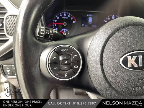 Used 2021 Kia Soul GT-Line image 23