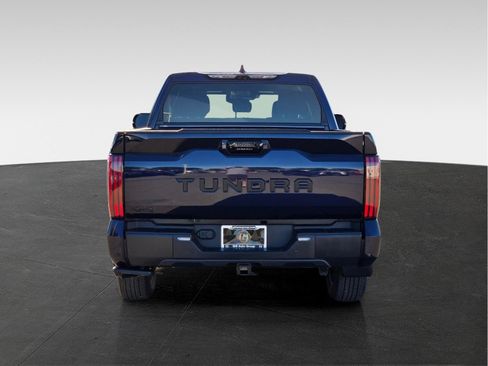 Used 2025 Toyota Tundra Limited AWD/4WD image 6