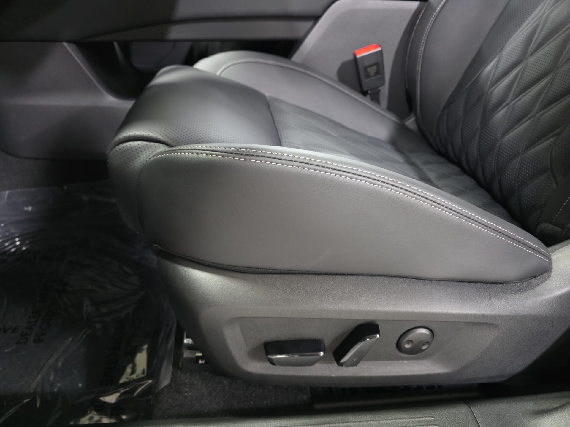 New 2026 Nissan Rogue Platinum AWD/4WD image 28
