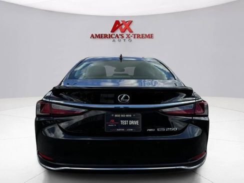 Used 2022 Lexus ES 250 w/ Premium Package AWD/4WD image 5
