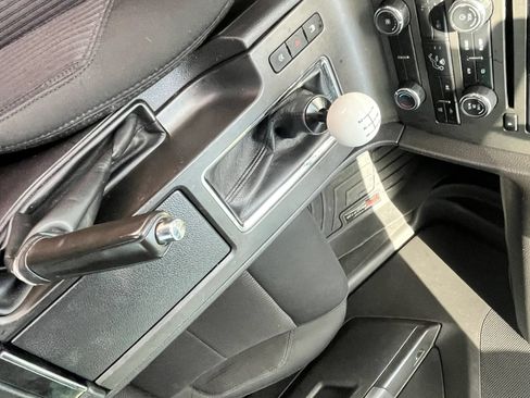 Used 2010 Ford Mustang GT RWD image 12