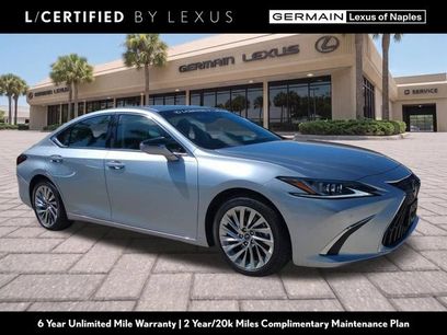 Certified 2022 Lexus ES 300h w/ Luxury Package