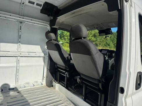 Used 2023 RAM ProMaster 2500 FWD image 17
