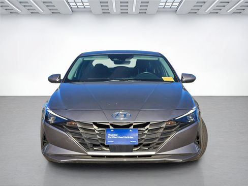 Certified 2022 Hyundai Elantra SEL w/ Convenience Package FWD image 2