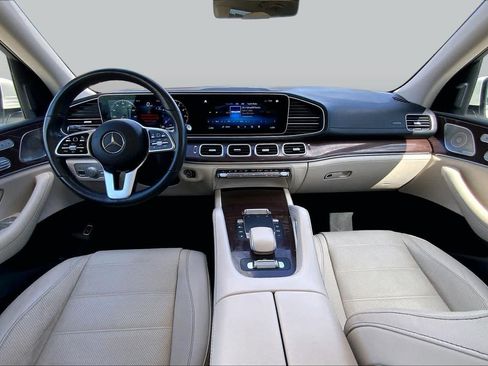 Used 2022 Mercedes-Benz GLS 450 4MATIC image 16