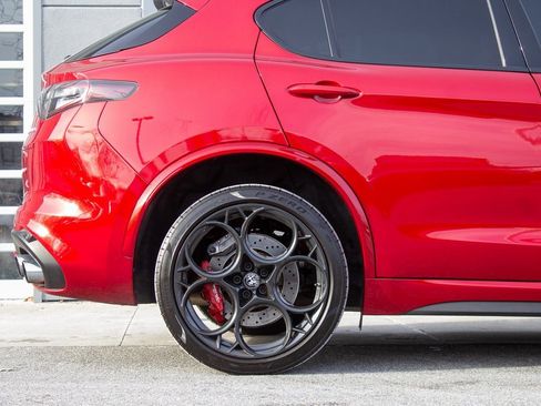 Used 2024 Alfa Romeo Stelvio Quadrifoglio w/ Active Assist Plus Package image 6