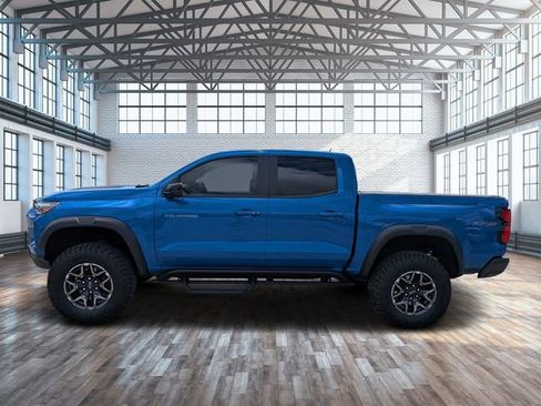 Used 2023 Chevrolet Colorado ZR2 w/ ZR2 Convenience Package III AWD/4WD image 7