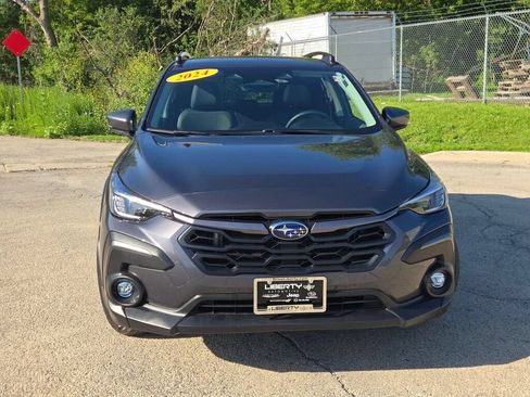 Used 2024 Subaru Crosstrek 2.5i Limited w/ Crosstrek Mirror Package AWD/4WD image 4