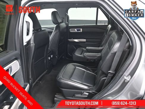 Used 2023 Ford Explorer Limited AWD/4WD image 10