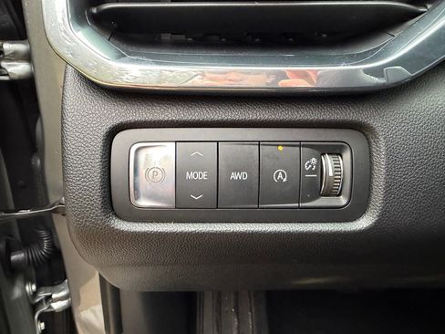 New 2026 GMC Acadia Denali w/ Super Cruise Package image 12