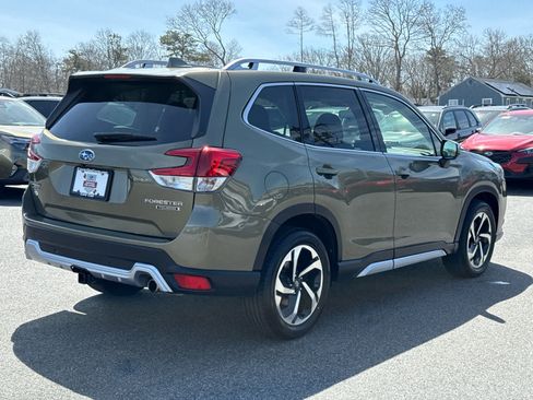 Certified 2023 Subaru Forester Touring AWD/4WD image 7