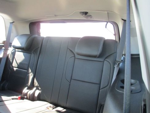 Used 2019 GMC Yukon Denali w/ Denali Ultimate Package AWD/4WD image 26