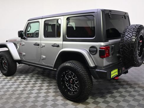 Used 2019 Jeep Wrangler Unlimited Rubicon AWD/4WD image 3