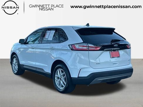 Used 2024 Ford Edge SEL image 7