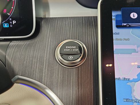 Used 2026 Mercedes-Benz CLE 300 4MATIC Cabriolet image 34