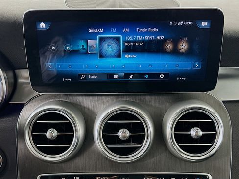 Used 2022 Mercedes-Benz GLC 300 4MATIC w/ Premium Package Lite image 21