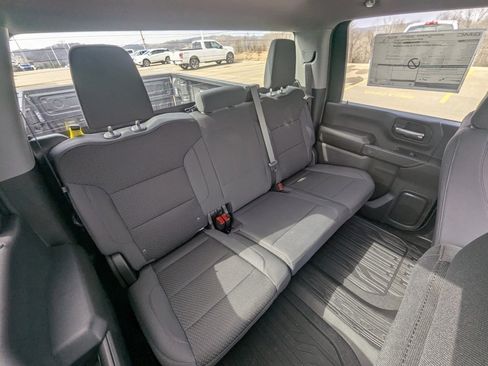 New 2026 GMC Sierra 2500 Pro image 17