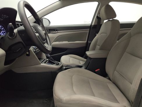 Used 2018 Hyundai Elantra SEL w/ Cargo Package FWD image 17