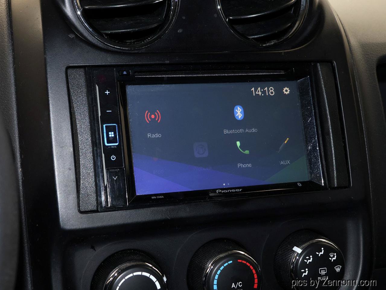 Used 2017 Jeep Patriot Sport FWD image 12