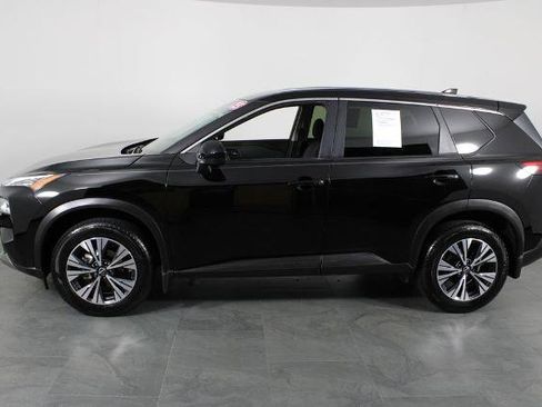 Certified 2023 Nissan Rogue SV FWD image 12