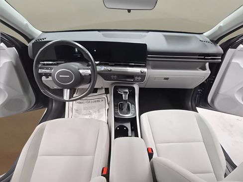 Used 2024 Hyundai Kona SEL AWD/4WD image 28