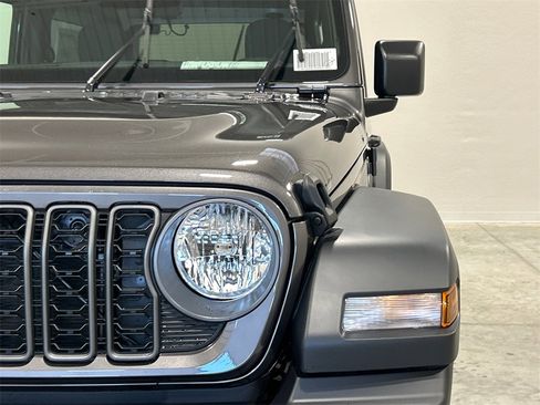 New 2025 Jeep Wrangler Sport S image 10