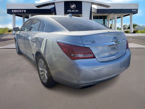 Used 2016 Buick LaCrosse Leather image 3