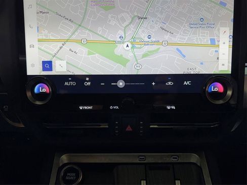 Used 2024 Lexus GX 550 w/ Cold Area Package AWD/4WD image 40