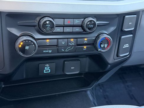 Used 2025 Ford F350 XLT w/ FX4 Off-Road Package AWD/4WD image 31